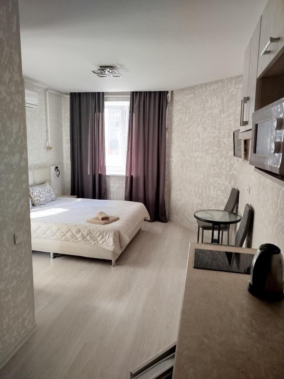 Apart-Hotel Sky Yuzhne Exterior photo