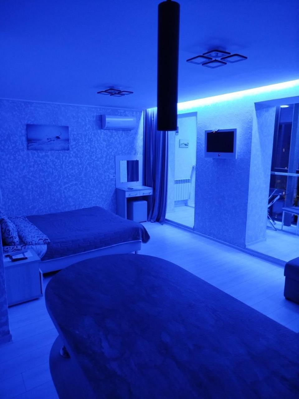 Apart-Hotel Sky Yuzhne Exterior photo