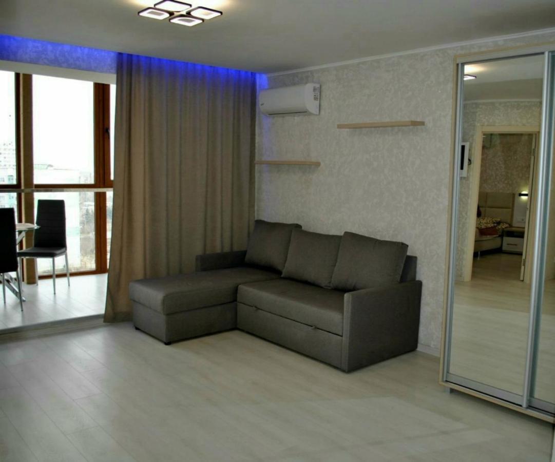 Apart-Hotel Sky Yuzhne Exterior photo